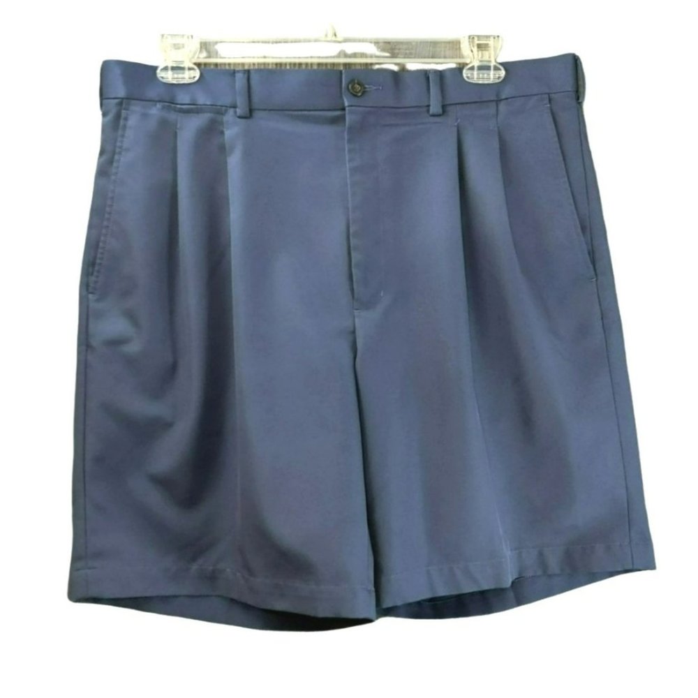 PGA Tour Men's Size 38 Chino Shorts Pleated Front Pockets Navy Blue Belt Loops